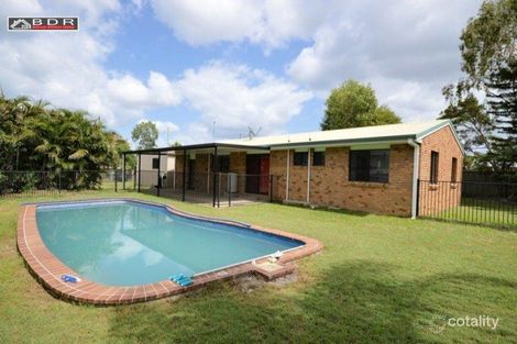 8 Robertson St, Torbanlea, QLD 4662