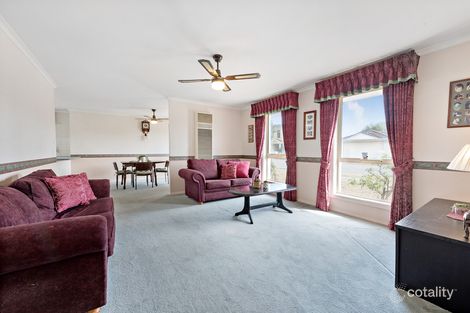 Property photo of 2 Erinka Crescent Patterson Lakes VIC 3197