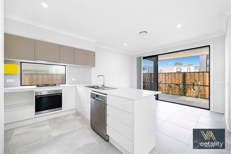 Property photo of 31 Flyer Glade Blacktown NSW 2148