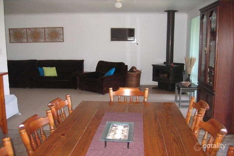 Property photo of 8 Caldwell Street Heathcote VIC 3523