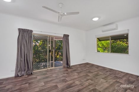 Property photo of 24/4-5 Hollett Close Manunda QLD 4870