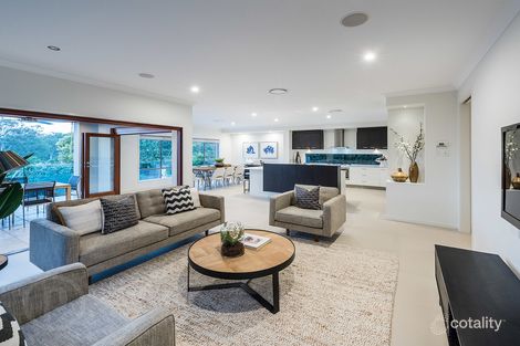 Property photo of 82 Buena Vista Avenue Coorparoo QLD 4151