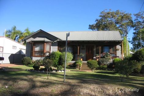 Property photo of 14 Narara Avenue Charmhaven NSW 2263