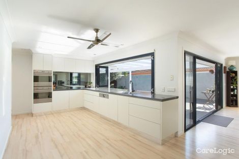 Property photo of 42 Claymore Crescent Bundall QLD 4217