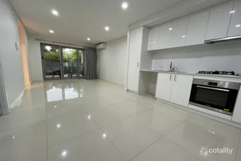 2/28 Peppering Way, Westminster, WA 6061