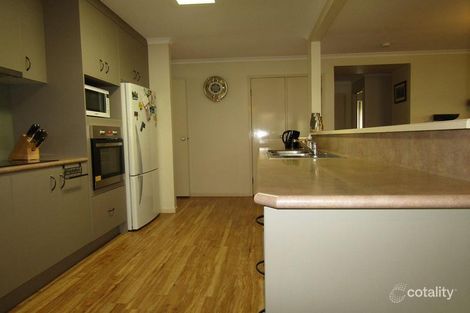 Property photo of 2-4 Muirhead Close Kooralbyn QLD 4285