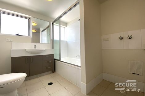 Property photo of 5/159 Clarence Road Indooroopilly QLD 4068