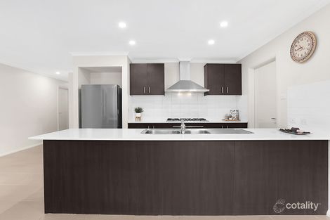 Property photo of 7 Murcutt Street Ropes Crossing NSW 2760