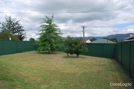Property photo of 3 Kent Road Dapto NSW 2530