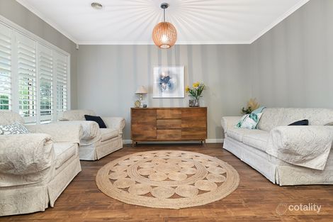 Property photo of 11 Yardley Court Berwick VIC 3806