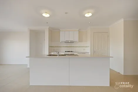 Property photo of 4 Landscape Drive Truganina VIC 3029