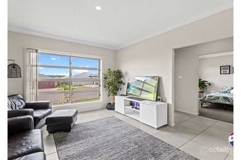 Property photo of 118 Balgownie Circuit Heddon Greta NSW 2321