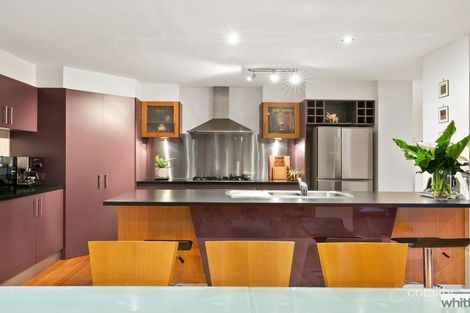 Property photo of 5 Lipizzaner Court Highton VIC 3216