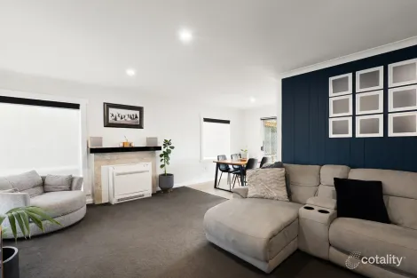 Property photo of 19 Highview Crescent Devonport TAS 7310