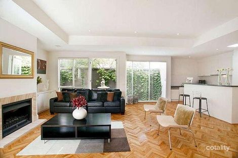 Property photo of 8 Ross Street Toorak VIC 3142