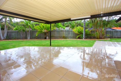 Property photo of 30 Urangan Court Helensvale QLD 4212