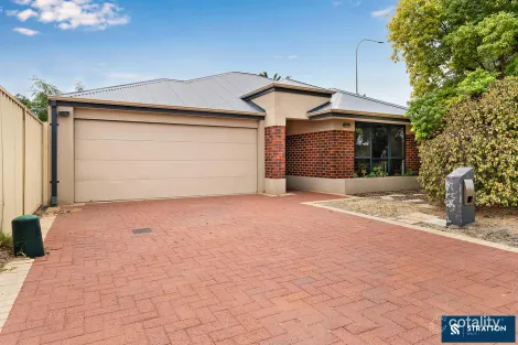 Property photo of 2 Frankenia Turn Success WA 6164