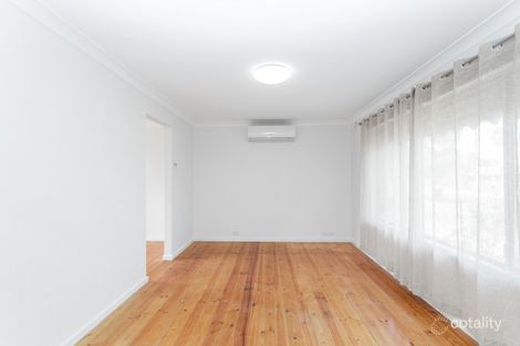 Property photo of 11 Radcliffe Grove Christie Downs SA 5164