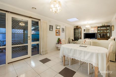 Property photo of 5 Lesdon Avenue Cranbourne VIC 3977