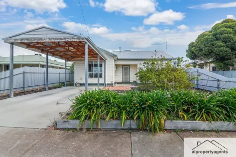 Property photo of 2/114 Bennett Road Horsham VIC 3400