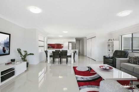 Property photo of 10/24-26 Proud Street Labrador QLD 4215