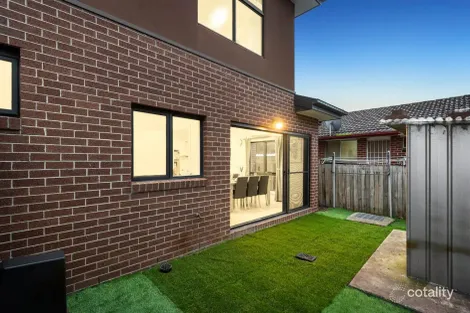 Property photo of 1/16 Burns Avenue Clayton South VIC 3169