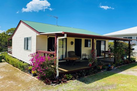 Property photo of 35 Carlo Road Rainbow Beach QLD 4581