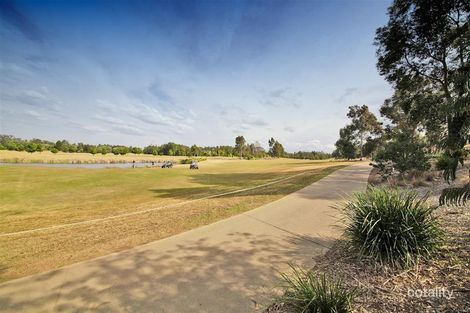 Property photo of 13 Jarvisfield Place Macquarie Links NSW 2565
