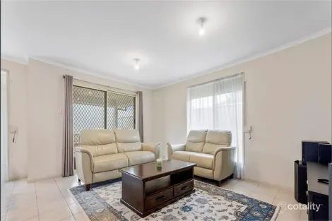 Property photo of 8 Admiralty Circuit Smithfield SA 5114