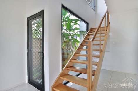 8 Sage Cl, Mountain Creek, QLD 4557