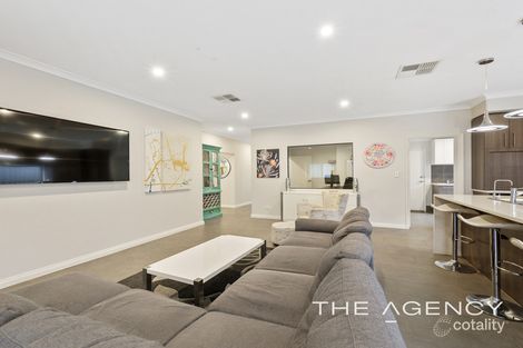 Property photo of 5 Versailles Turn Landsdale WA 6065