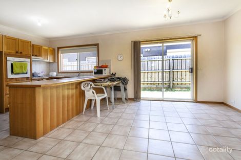 Property photo of 2/3 Hillcrest Avenue Chadstone VIC 3148