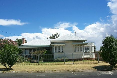 94 Fitzroy St, Warwick, QLD 4370