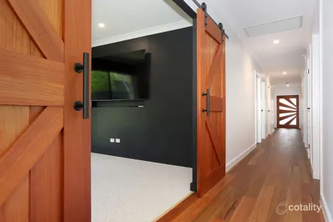 Property photo of 6 Greenleaf Street Upper Coomera QLD 4209