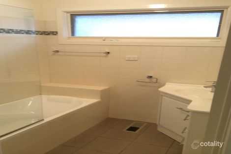 Property photo of 1/67 Ashburn Grove Ashburton VIC 3147