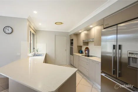 Property photo of 6 Cudal Place Kirrawee NSW 2232