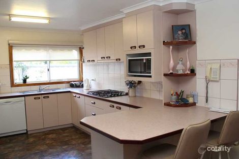 Property photo of 21 Manor Street Bacchus Marsh VIC 3340