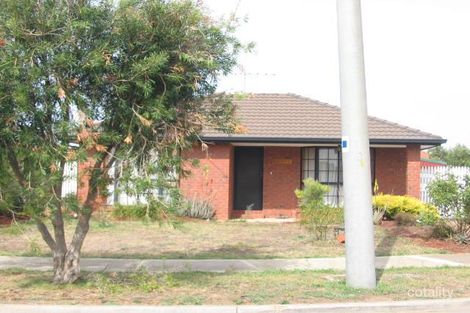 Property photo of 10 Thompson Court Altona Meadows VIC 3028