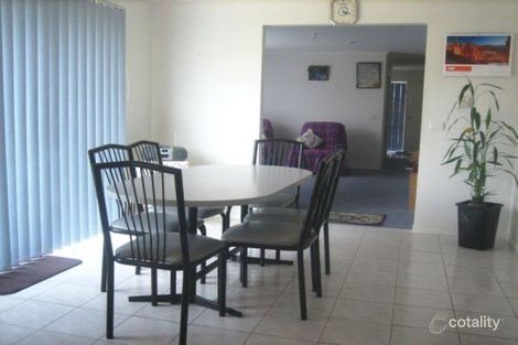 Property photo of 2 Nilufa Court Hampton Park VIC 3976