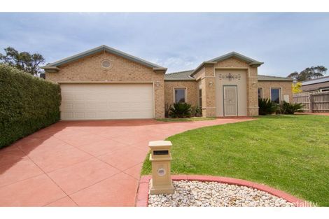 20 Windsor Grange Ct, Skye, VIC 3977