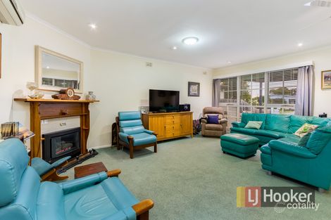 Property photo of 9 Leeside Street Dandenong North VIC 3175