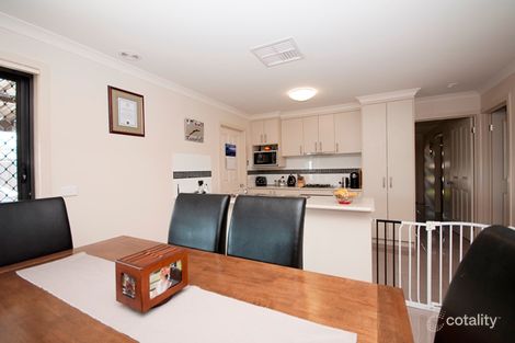 Property photo of 41 Silky Oak Avenue Wodonga VIC 3690