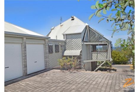 Property photo of 7 Arakoon Crescent Sunshine Beach QLD 4567