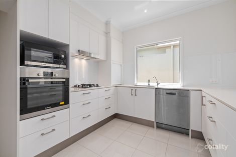 189/1 The Inlet Dr, Carrara, QLD 4211