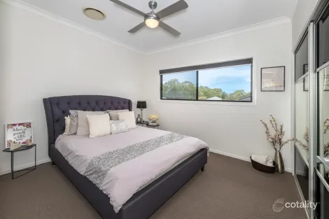 Property photo of 11 Scholard Crescent Bridgeman Downs QLD 4035