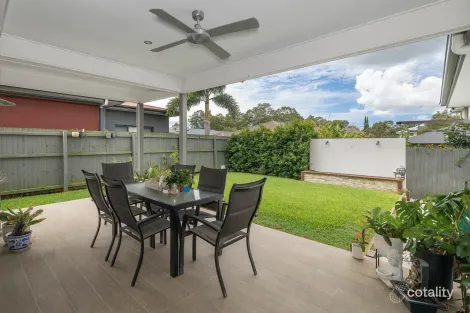 Property photo of 11 Scholard Crescent Bridgeman Downs QLD 4035