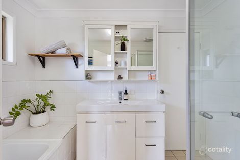 Property photo of 4 Ogilvie Crescent Nerang QLD 4211