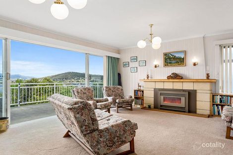Property photo of 56 Kaoota Road Rose Bay TAS 7015