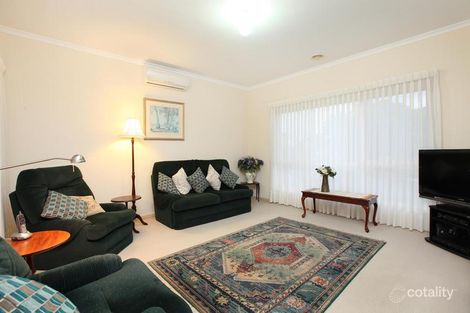 Property photo of 24 Highbury Close Caroline Springs VIC 3023