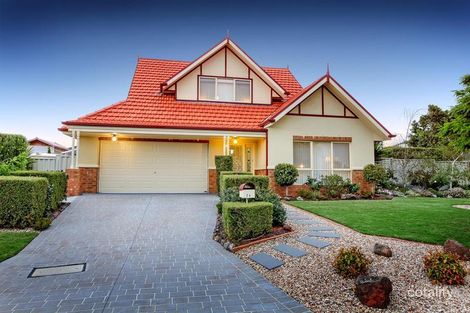 Property photo of 24 Highbury Close Caroline Springs VIC 3023